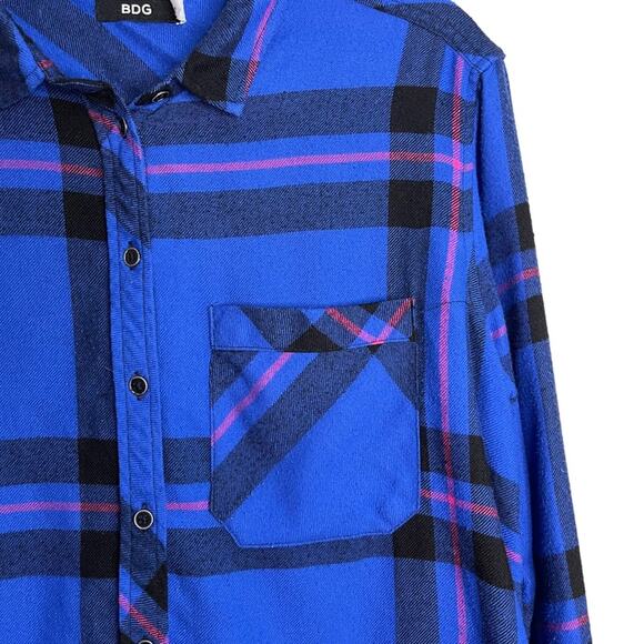 BDG Urban Outfitters Blue Plaid Button Down Shirt - Picture 4 of 7